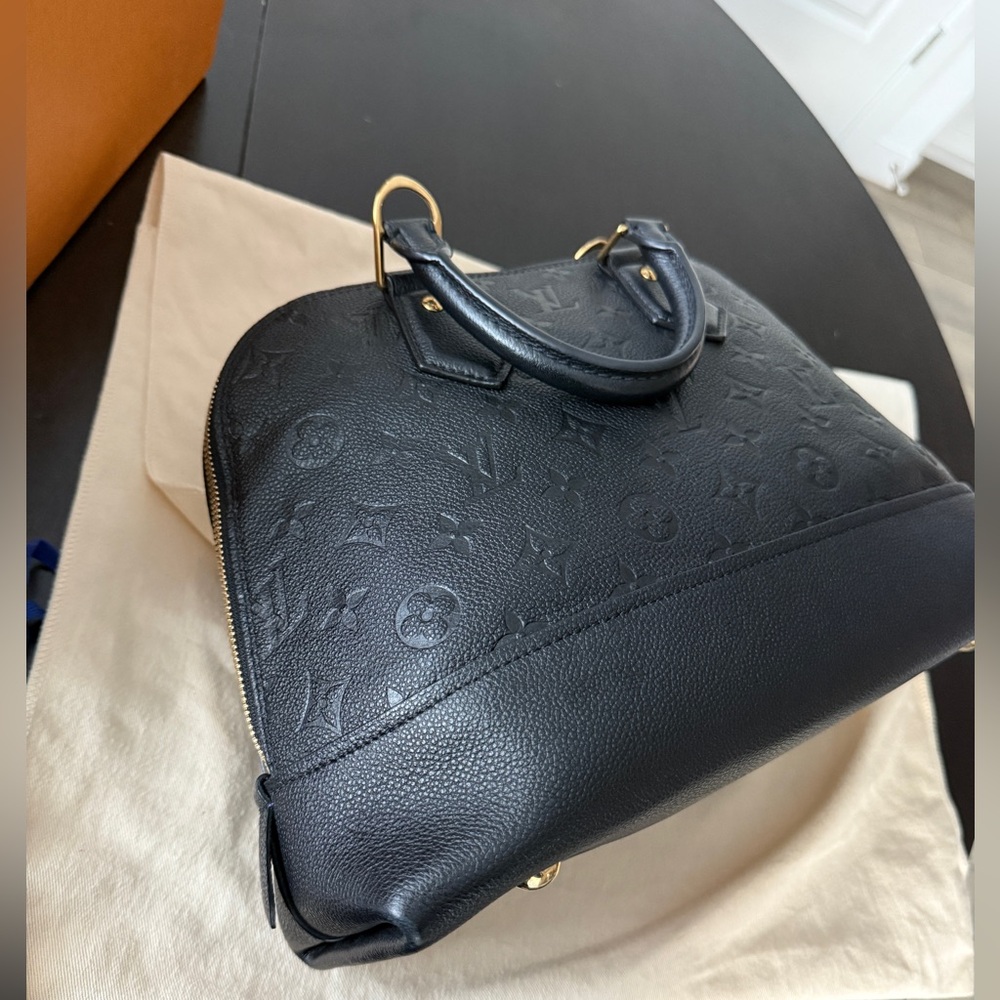 Louis Vuitton Alma PM Monogram Empreinte Leather Noir (Black) - Picture 8 of 14